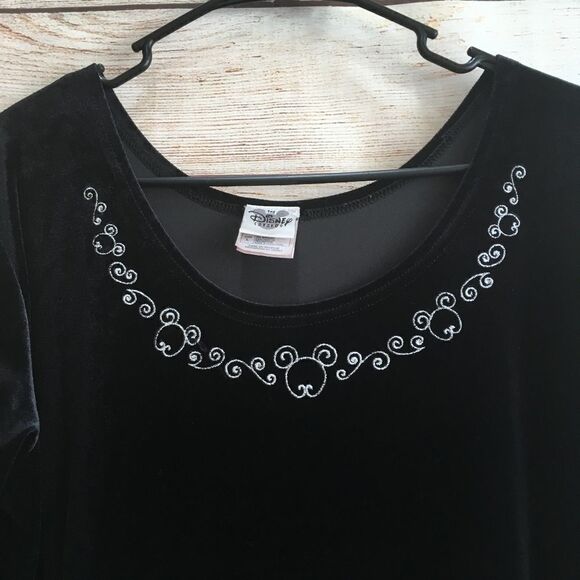VINTAGE THE DISNEY CATALOG BLACK VELVET MAXI DRESS WITH‎ MICKEY MOUSE EMBROIDERY - Picture 2 of 10